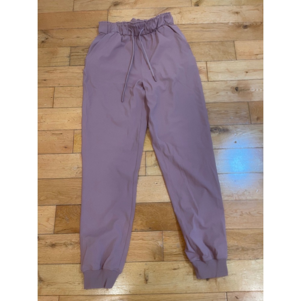 Lululemon Jogger Lounge Drawstring Casual Pants Comfy Mauve Pink Size 4